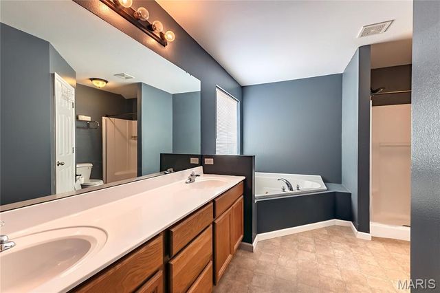 6417 Stallion Drive, Imperial, MO 63052