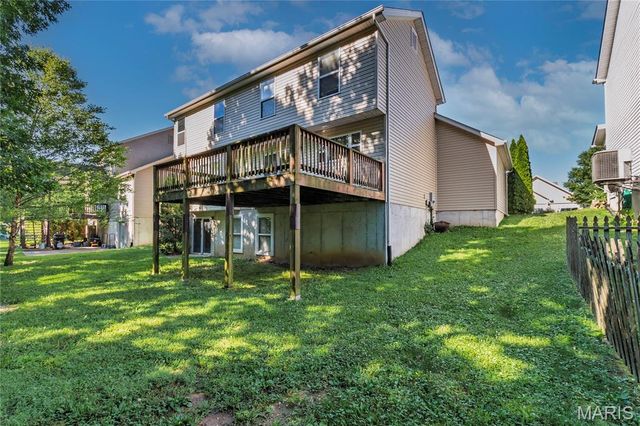 6417 Stallion Drive, Imperial, MO 63052