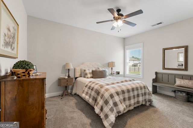 611 Jeffery Thomas Drive, Bonaire, GA 31005