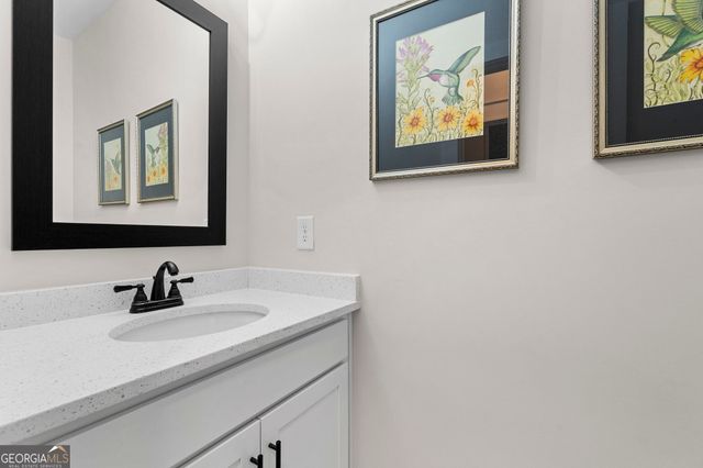 611 Jeffery Thomas Drive, Bonaire, GA 31005