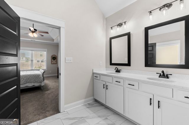 611 Jeffery Thomas Drive, Bonaire, GA 31005