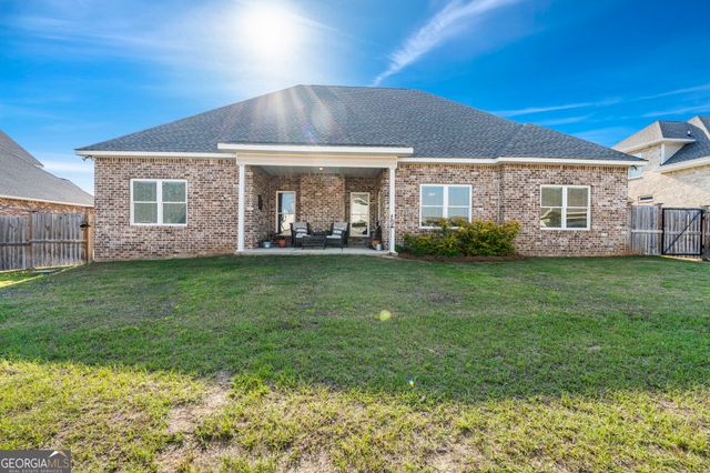 611 Jeffery Thomas Drive, Bonaire, GA 31005