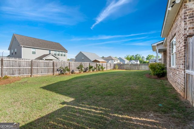 611 Jeffery Thomas Drive, Bonaire, GA 31005