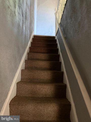 2572 LEXINGTON ST, Harrisburg, PA 17110