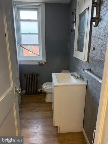 2572 LEXINGTON ST, Harrisburg, PA 17110