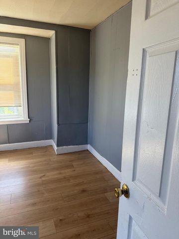 2572 LEXINGTON ST, Harrisburg, PA 17110