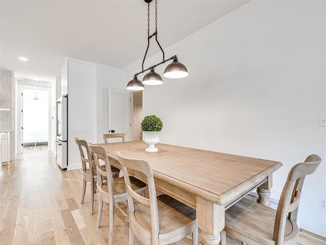 70 Hill Street, Carlton Landing, OK 74432