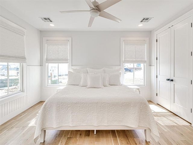 70 Hill Street, Carlton Landing, OK 74432