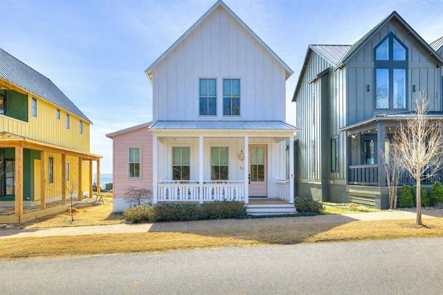 70 Hill Street, Carlton Landing, OK 74432