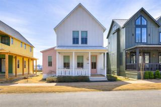 70 Hill Street, Carlton Landing, OK 74432