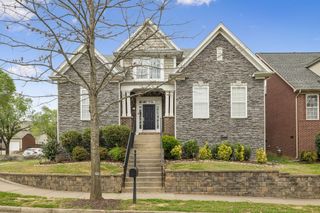 1064 Riverwood Village, Hermitage, TN 37076