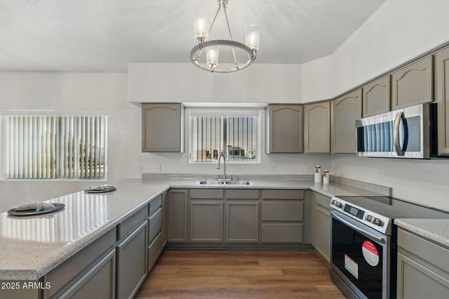 231 S CLUBHOUSE Lane, Sierra Vista, AZ 85635