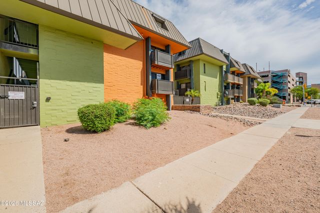 911 N Euclid Ave Unit 207, Tucson, AZ 85719
