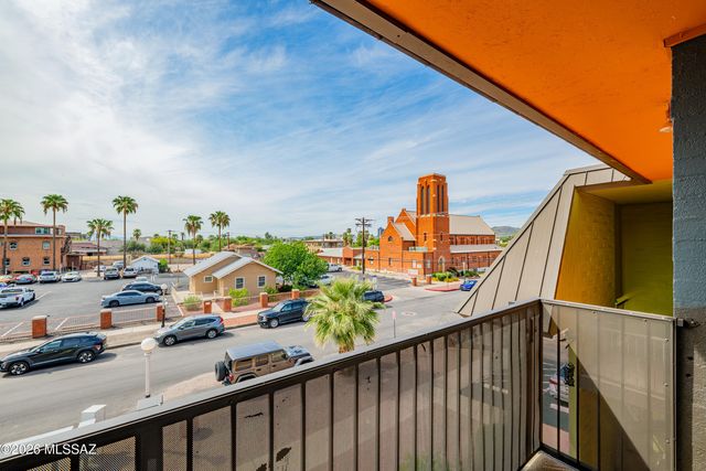 911 N Euclid Ave Unit 207, Tucson, AZ 85719
