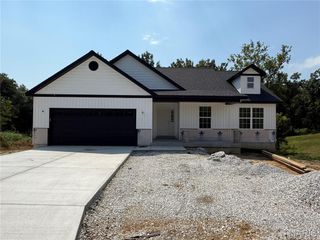 291 Auburn Ridge Drive, Troy, MO 63379