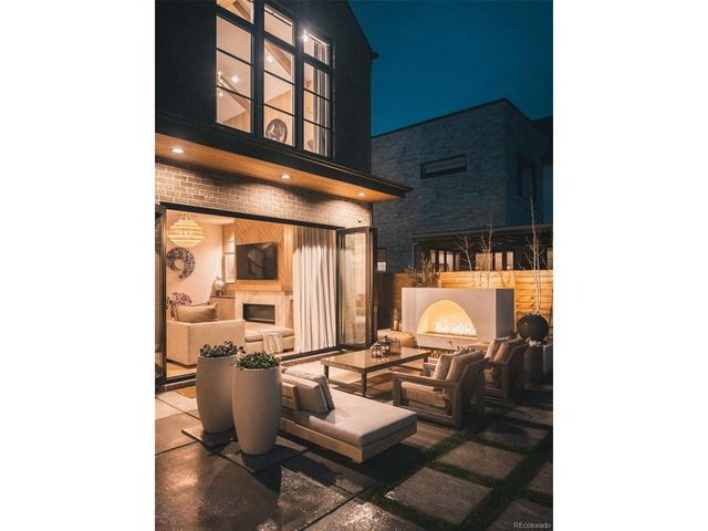 1130 S Cook St, Denver, CO 80210