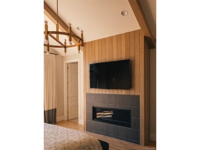 1130 S Cook St, Denver, CO 80210