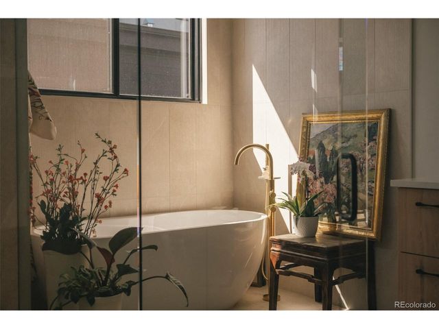 1130 S Cook St, Denver, CO 80210