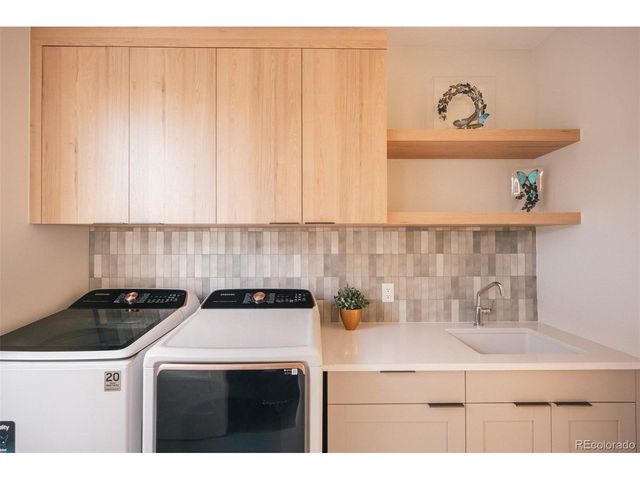 1130 S Cook St, Denver, CO 80210