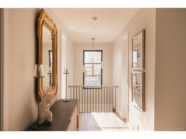 1130 S Cook St, Denver, CO 80210