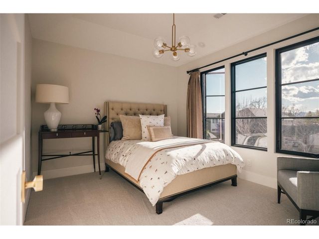 1130 S Cook St, Denver, CO 80210