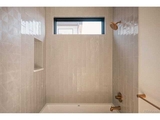 1130 S Cook St, Denver, CO 80210