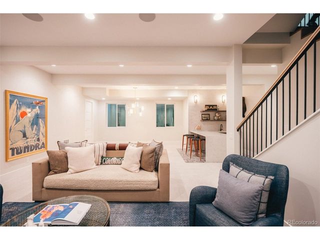 1130 S Cook St, Denver, CO 80210