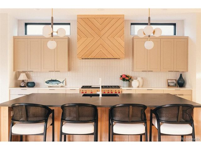 1130 S Cook St, Denver, CO 80210