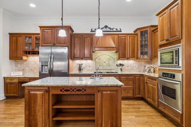 664 Ayrshire Cir, Franklin, TN 37064