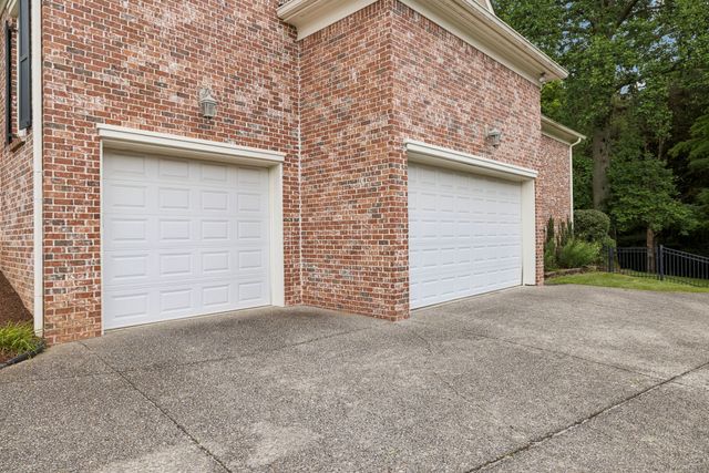664 Ayrshire Cir, Franklin, TN 37064