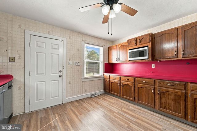 741 S EAST AVE, Vineland, NJ 08360