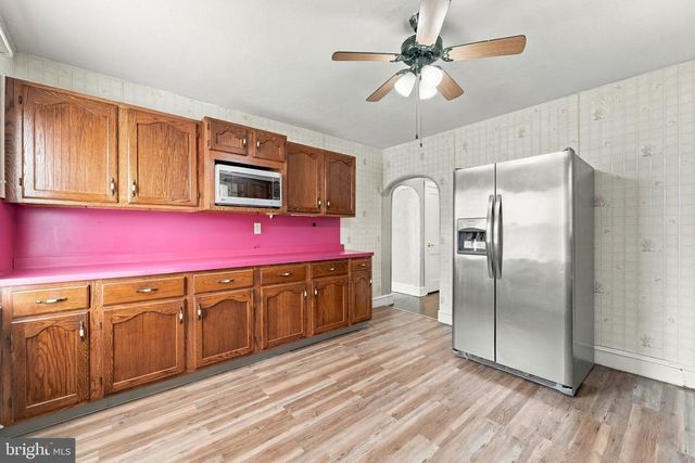 741 S EAST AVE, Vineland, NJ 08360