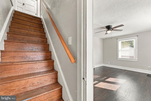 741 S EAST AVE, Vineland, NJ 08360