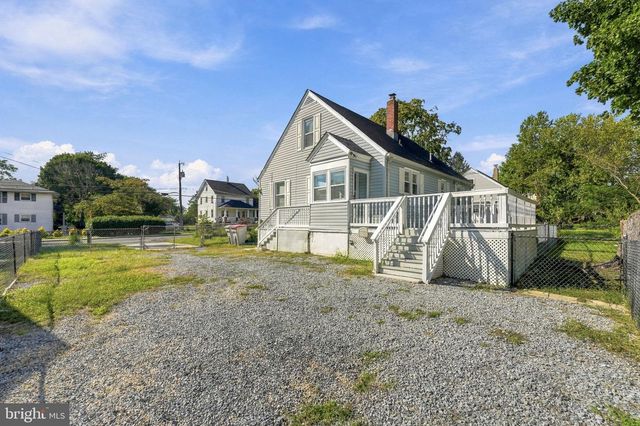 741 S EAST AVE, Vineland, NJ 08360