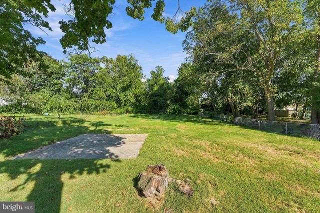 741 S EAST AVE, Vineland, NJ 08360