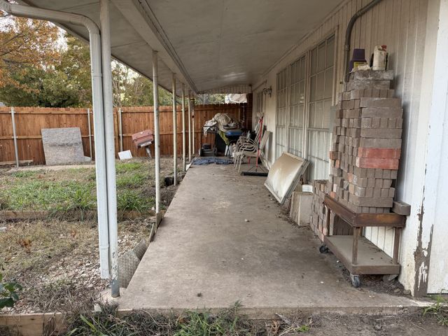 318 Doral Place, Garland, TX 75043