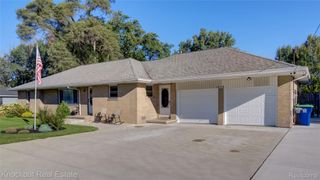 2640 Shattuck Road, Saginaw Charter Township, MI 48603