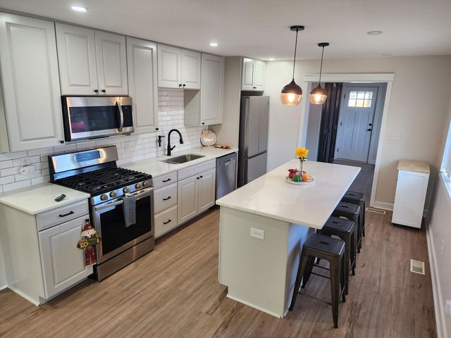 2485 Lois Drive, Grove City, OH 43123