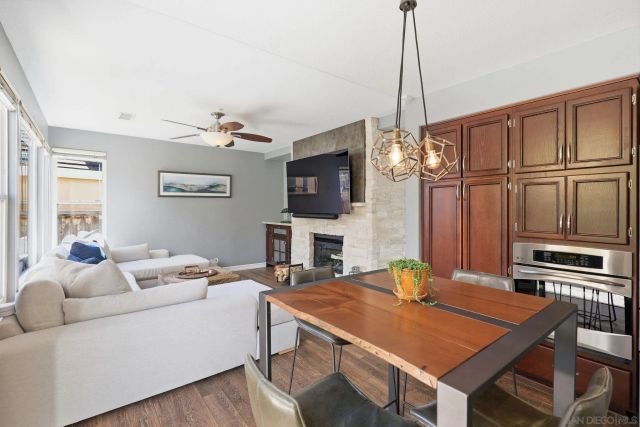 2471 Bear Rock Glen, Escondido, CA 92026