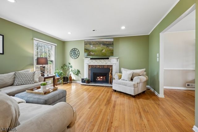 127 HIGH TOR DRIVE, Watchung Boro, NJ 07069