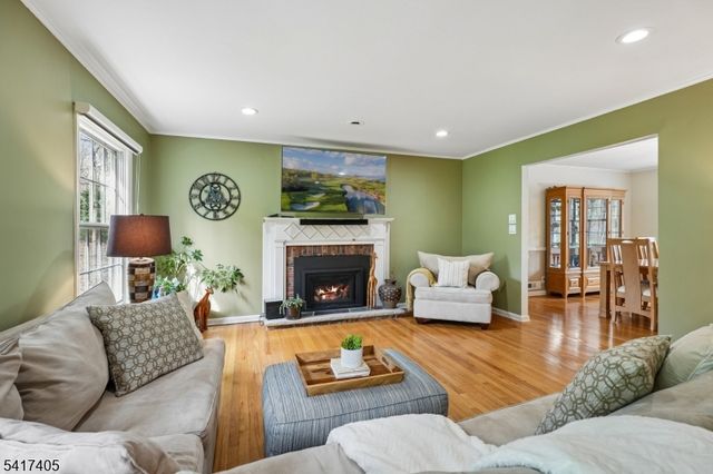 127 HIGH TOR DRIVE, Watchung Boro, NJ 07069