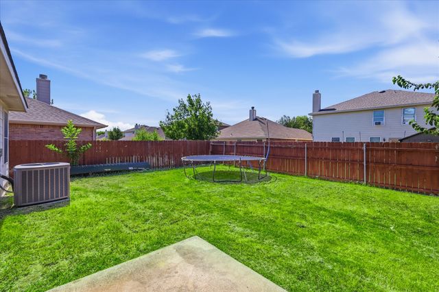 4524 Hounds Tail Lane, Fort Worth, TX 76244