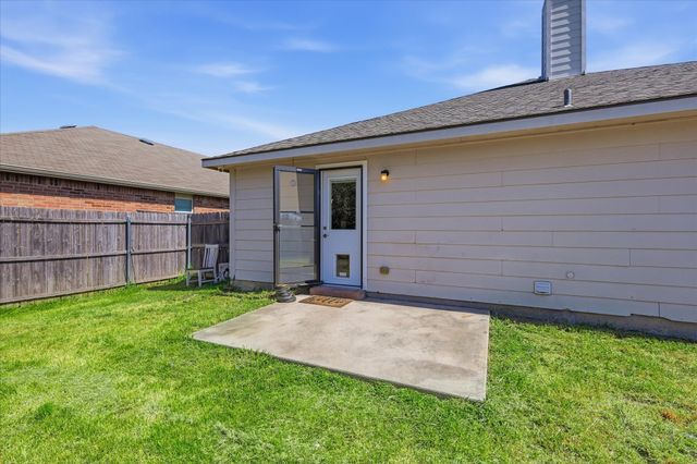 4524 Hounds Tail Lane, Fort Worth, TX 76244
