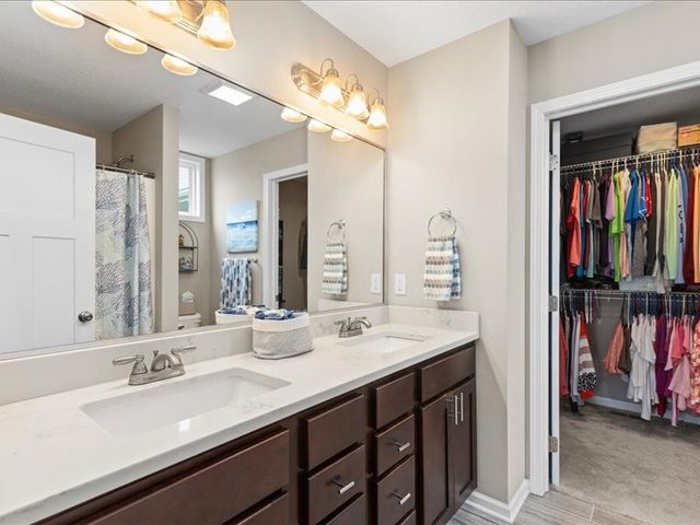 211 Rellim Drive, Norwalk, IA 50211