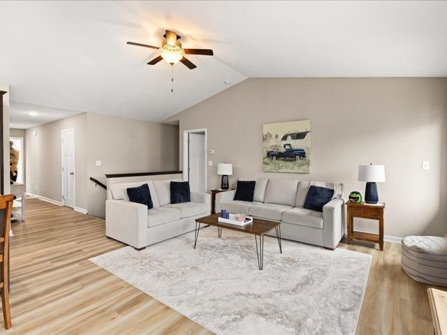 211 Rellim Drive, Norwalk, IA 50211