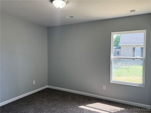 202 E Walnut Street, Crothersville, IN 47229