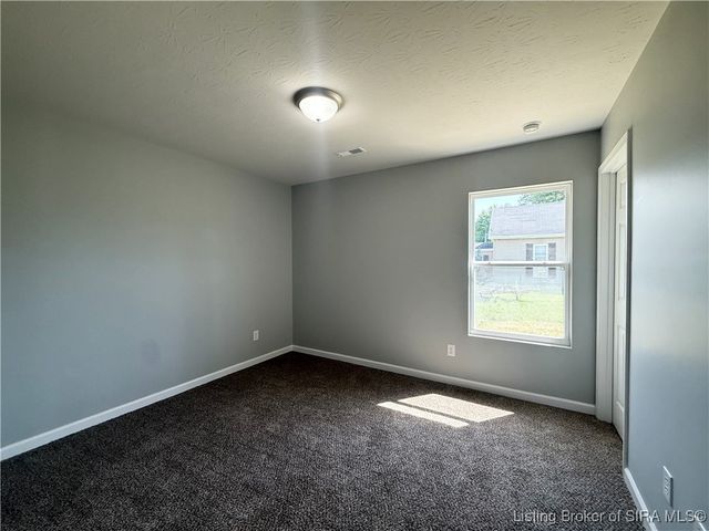 202 E Walnut Street, Crothersville, IN 47229