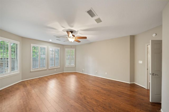 118 Wick Willow Drive, Montgomery, TX 77356