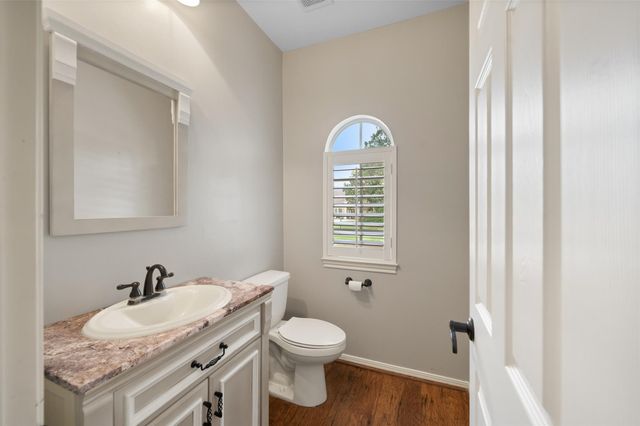 118 Wick Willow Drive, Montgomery, TX 77356