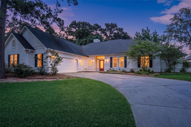 118 Wick Willow Drive, Montgomery, TX 77356